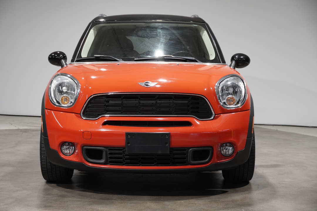 2011 MINI Cooper Countryman  2