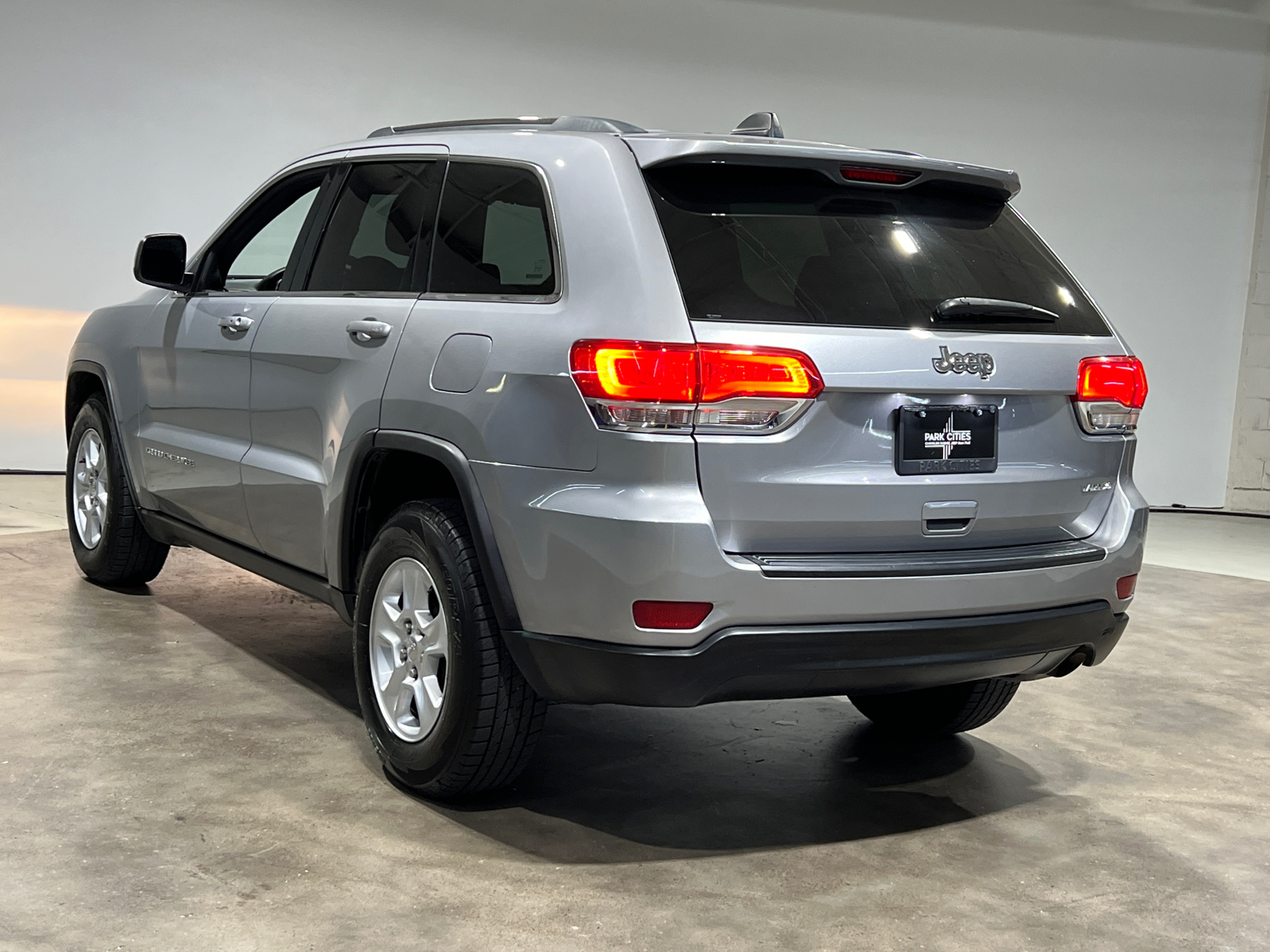 2014 Jeep Grand Cherokee Laredo 5