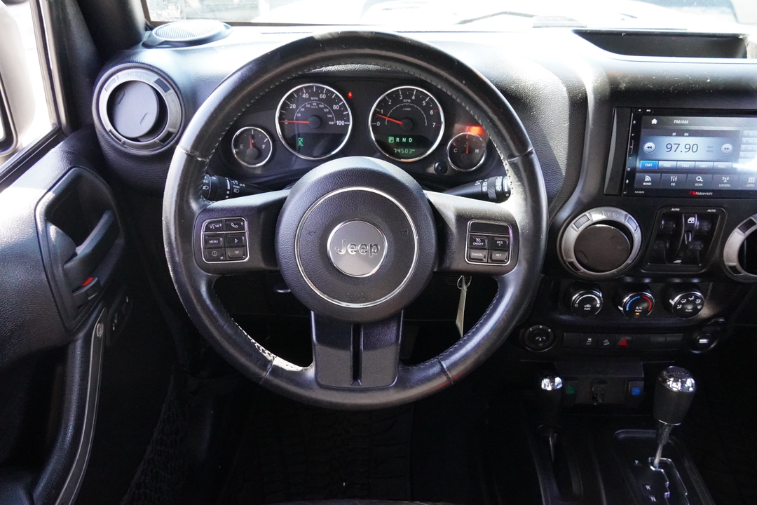 2015 Jeep Wrangler Unlimited Sport 10