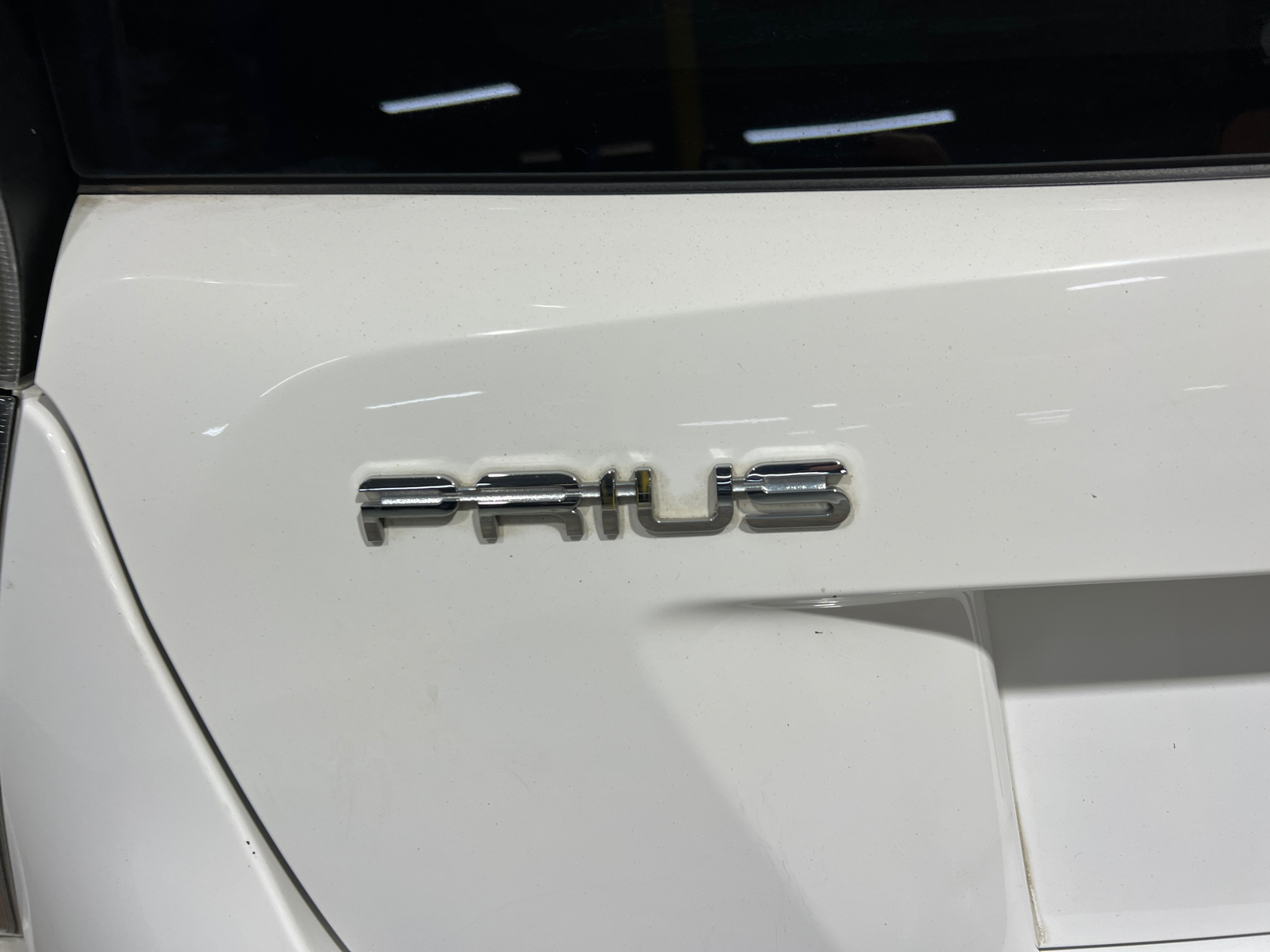 2017 Toyota Prius Two 9