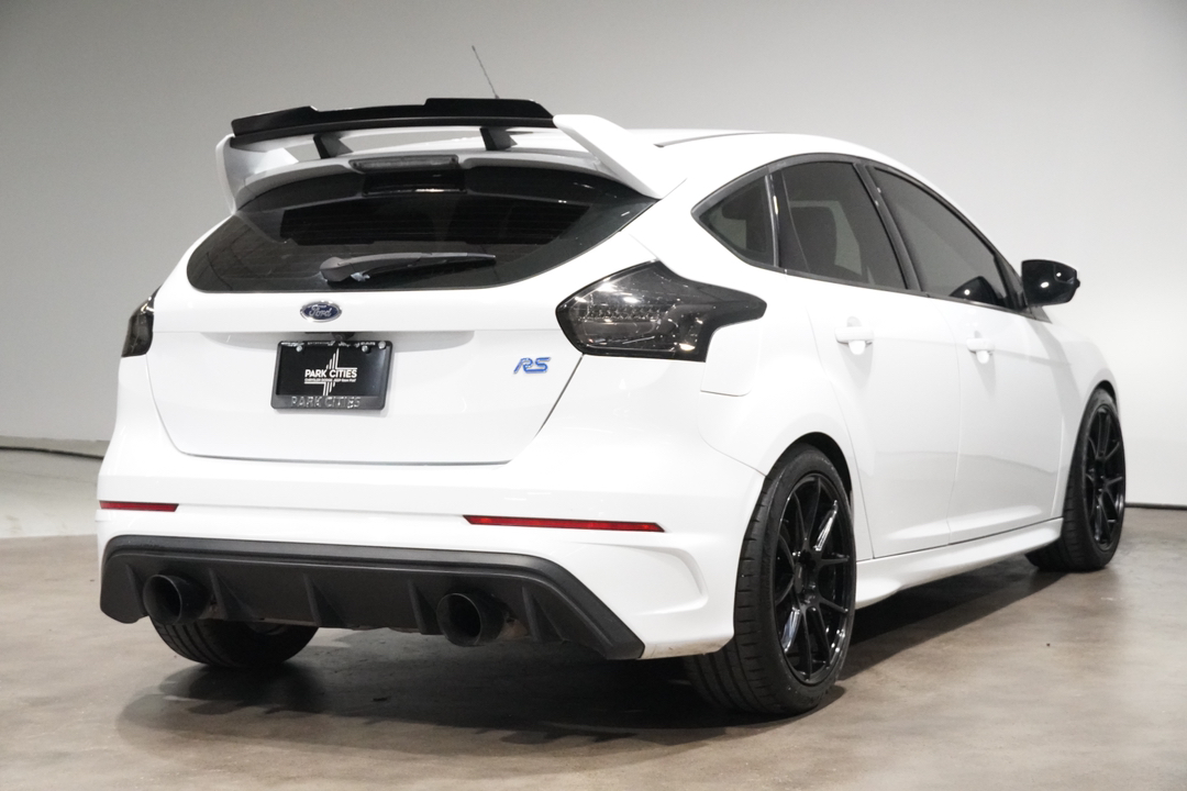 2017 Ford Focus RS 8