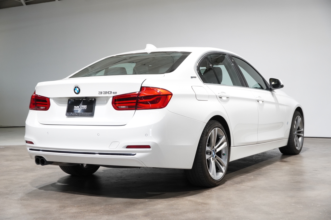 2017 BMW 3 Series 330e iPerformance 6