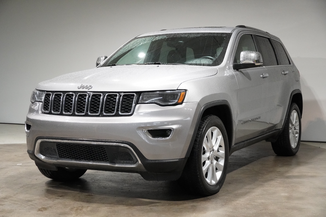 2017 Jeep Grand Cherokee Limited 3