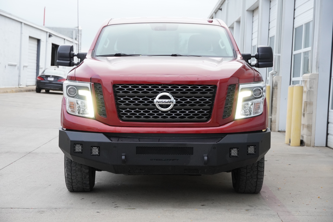 2017 Nissan Titan XD PRO-4X 2