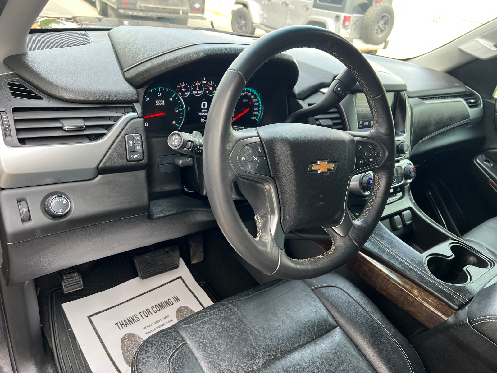 2017 Chevrolet Suburban LT 20