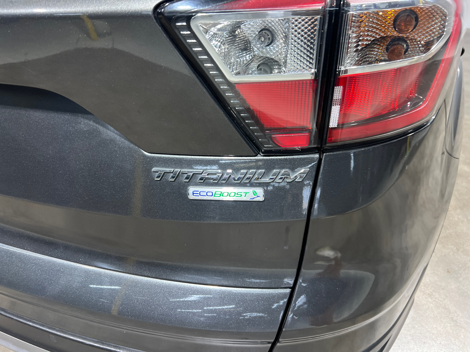 2017 Ford Escape Titanium 8