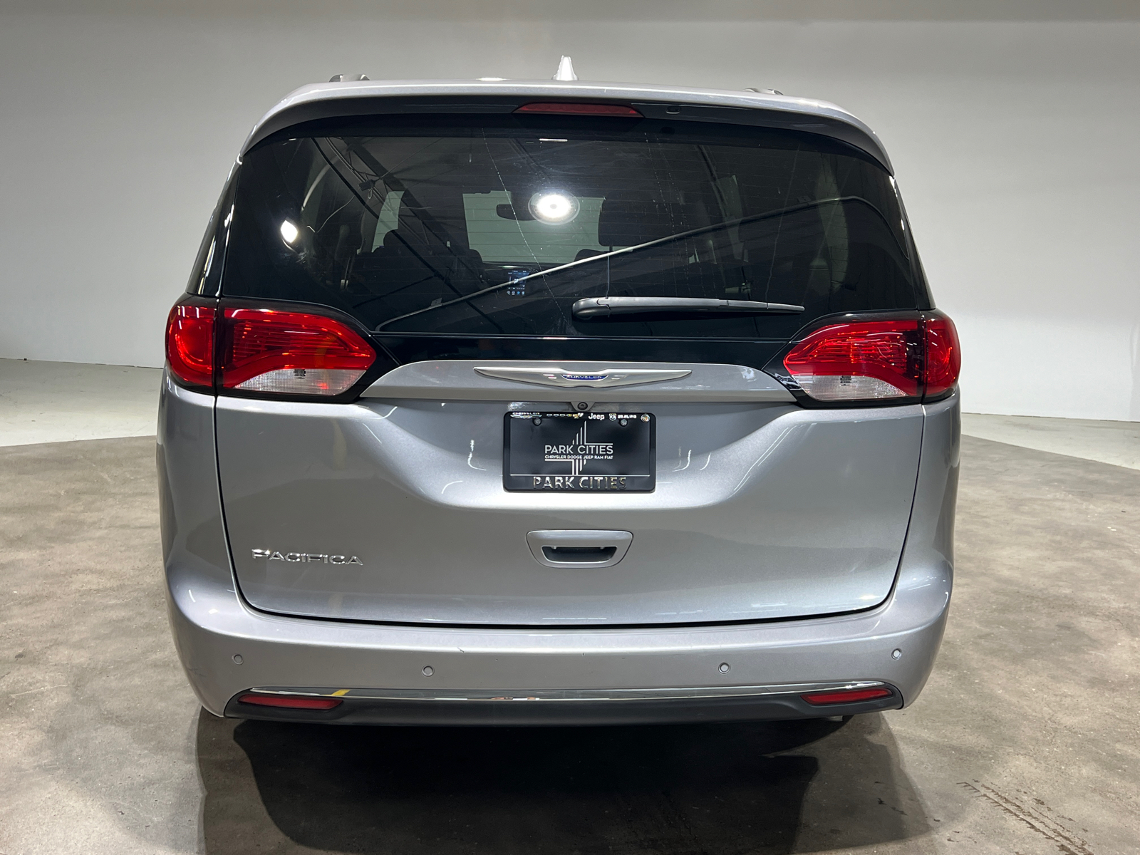 2018 Chrysler Pacifica Touring L 6