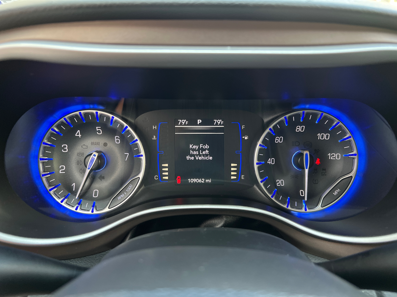 2018 Chrysler Pacifica Touring L 35