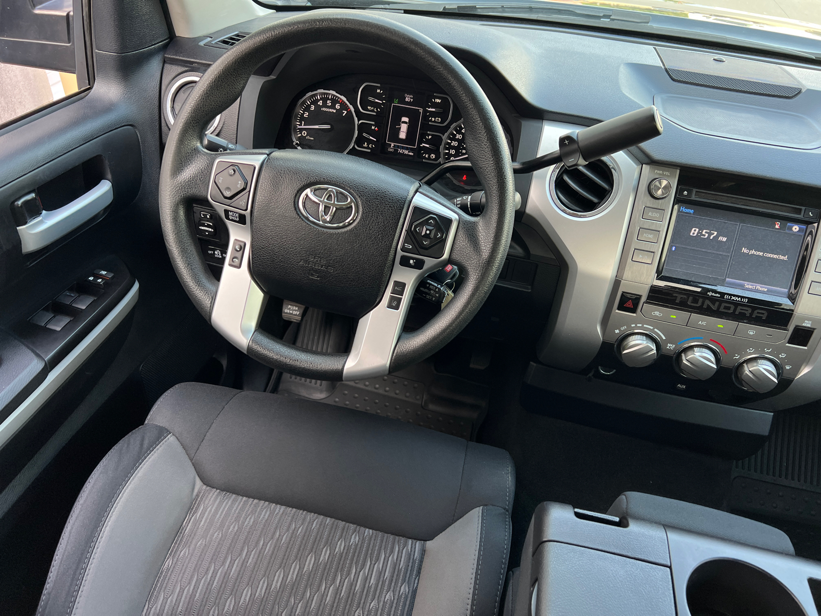 2018 Toyota Tundra SR5 16