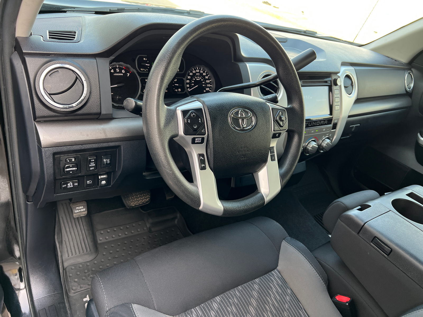 2018 Toyota Tundra SR5 20