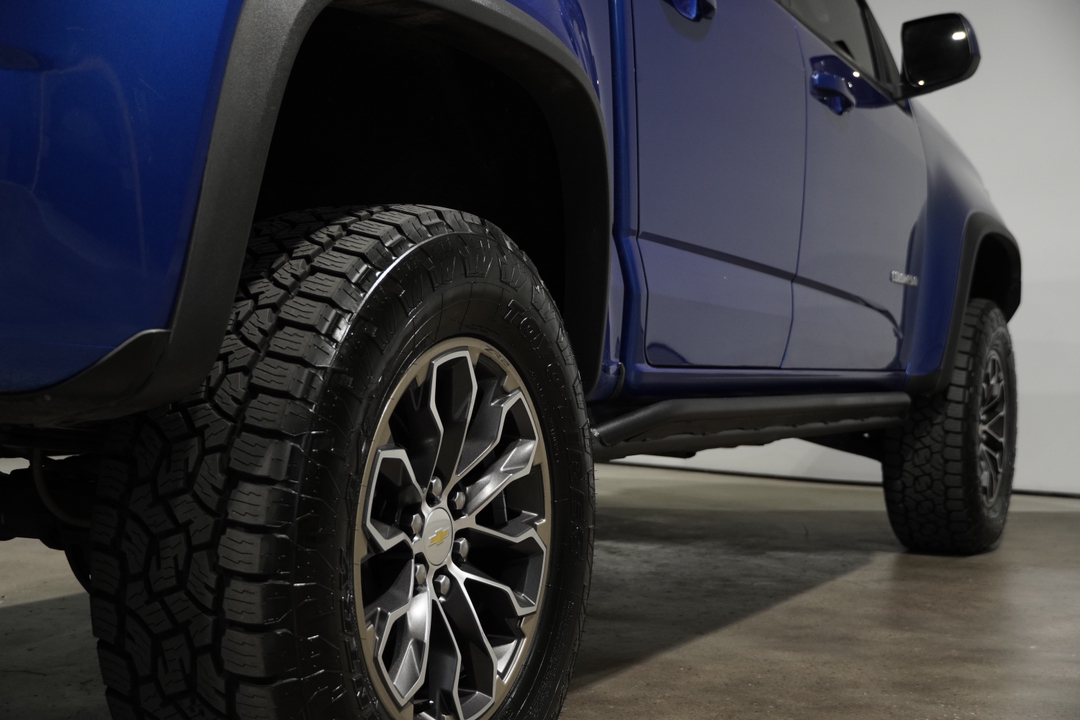 2019 Chevrolet Colorado ZR2 9