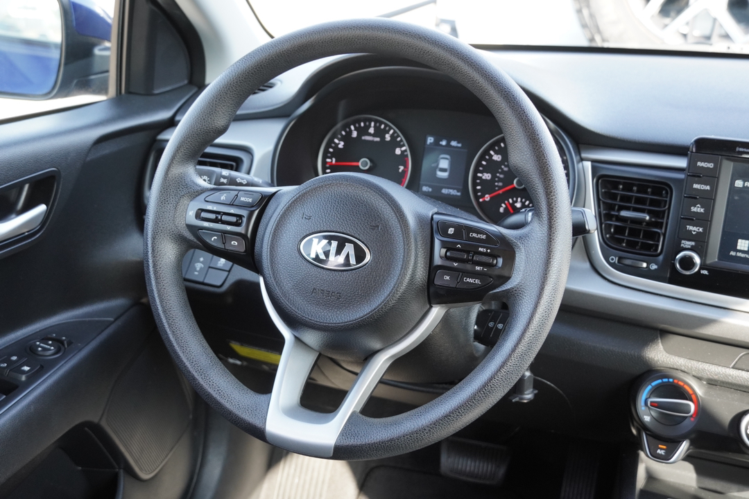 2020 Kia Rio S 16