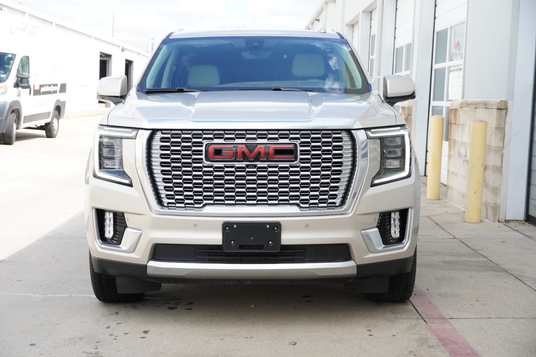 2021 GMC Yukon XL Denali 2