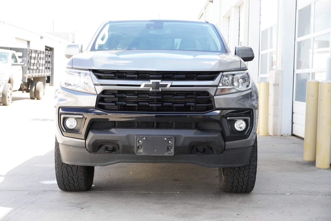 2022 Chevrolet Colorado LT 2