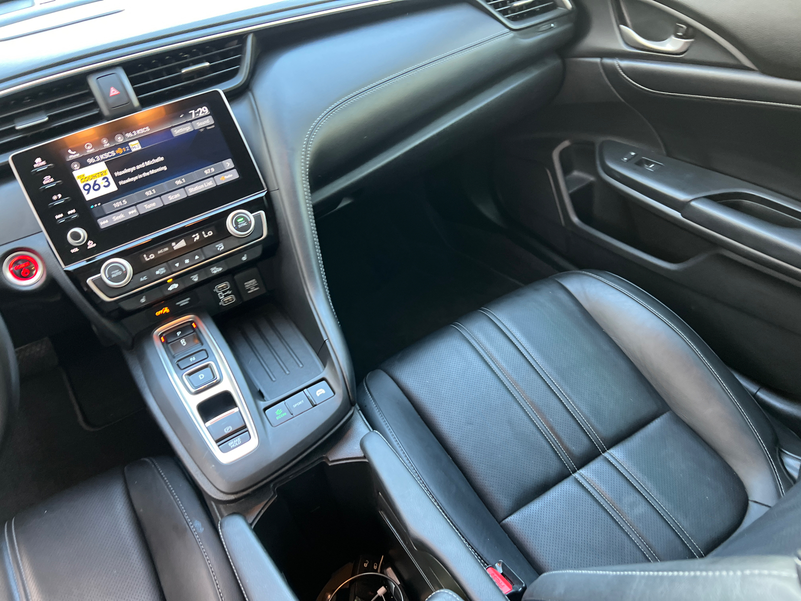 2022 Honda Insight Touring 18