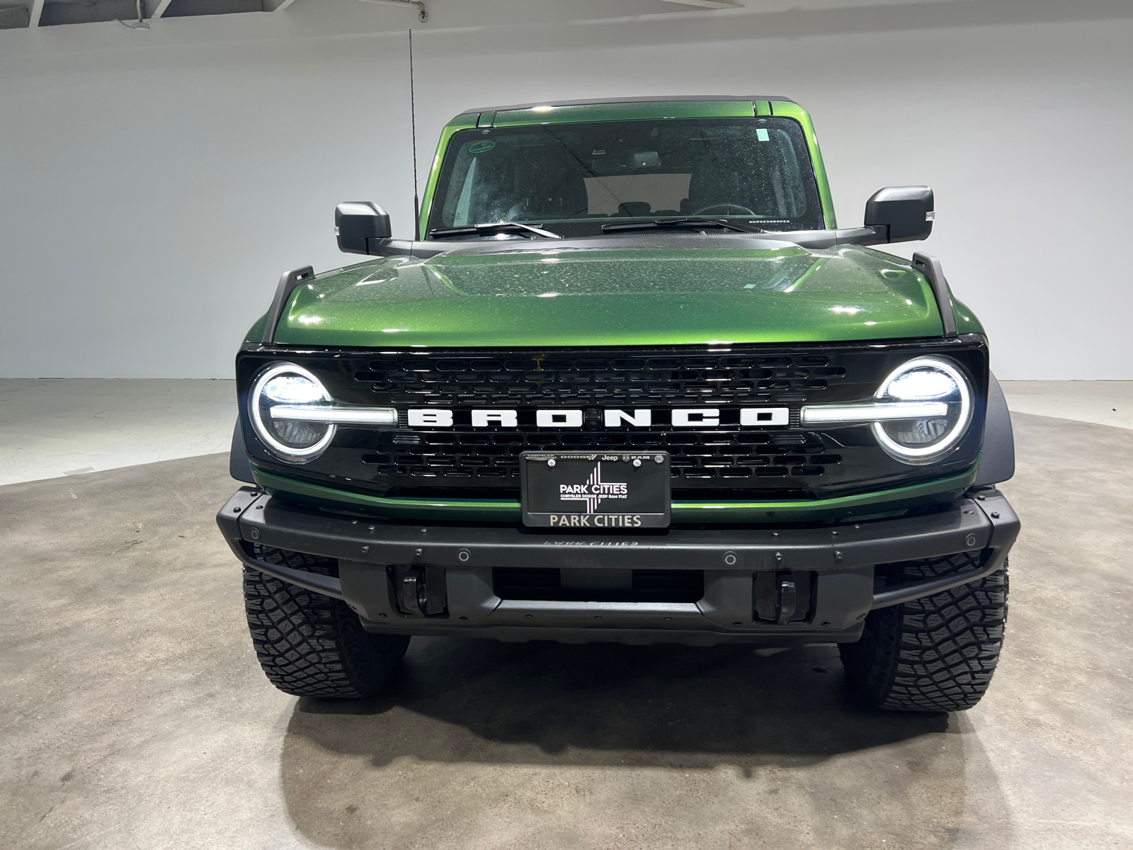 2022 Ford Bronco Wildtrak 2
