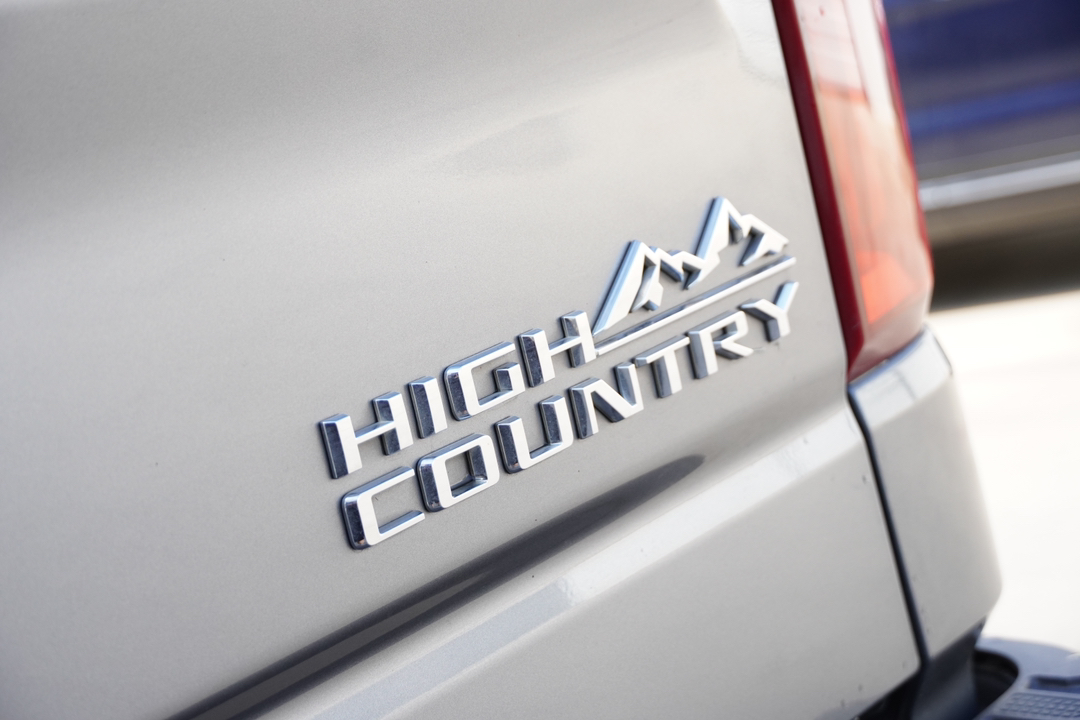 2022 Chevrolet Silverado 1500 LTD High Country 10