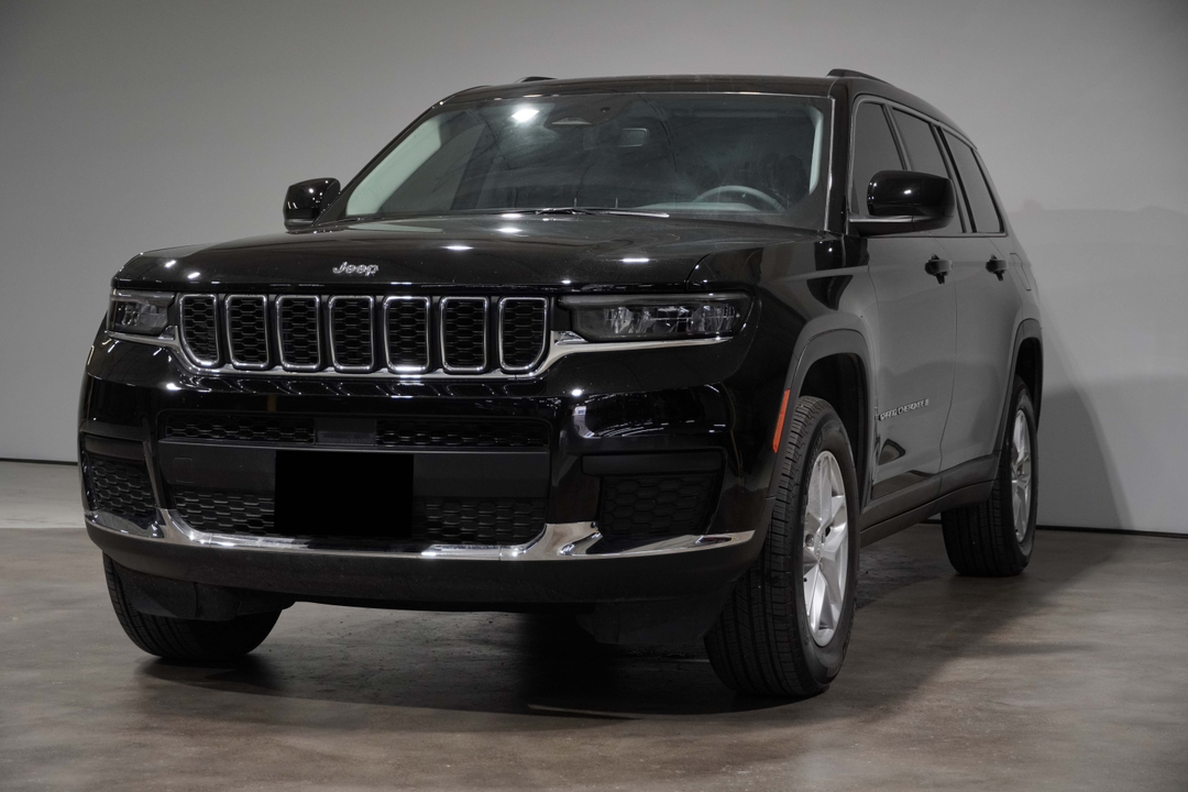 2023 Jeep Grand Cherokee L Laredo 3