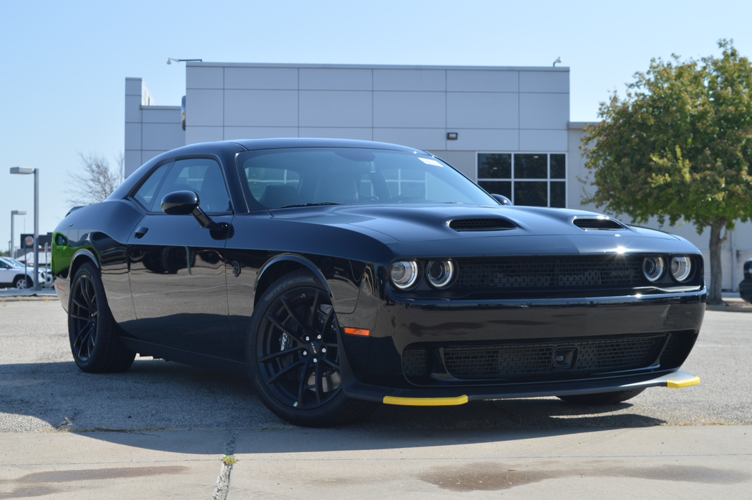 2023 Dodge Challenger SRT Hellcat Jailbreak 2