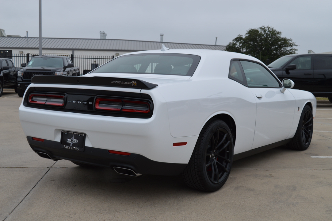 2023 Dodge Challenger R/T Scat Pack 8