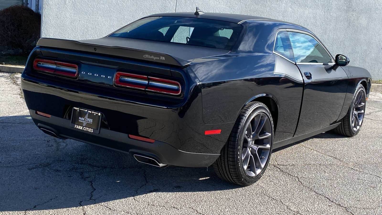 2023 Dodge Challenger R/T 8