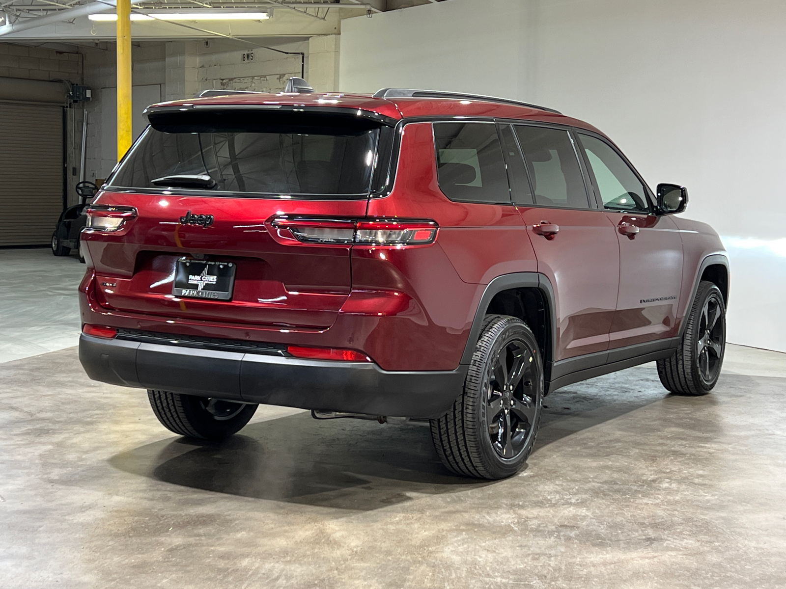 2024 Jeep Grand Cherokee L Altitude 7