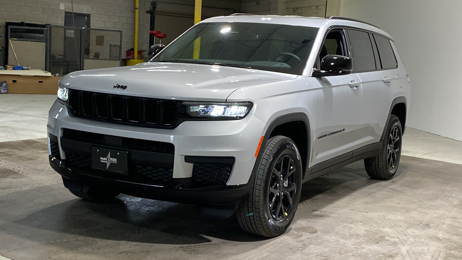 2024 Jeep Grand Cherokee L Altitude 4