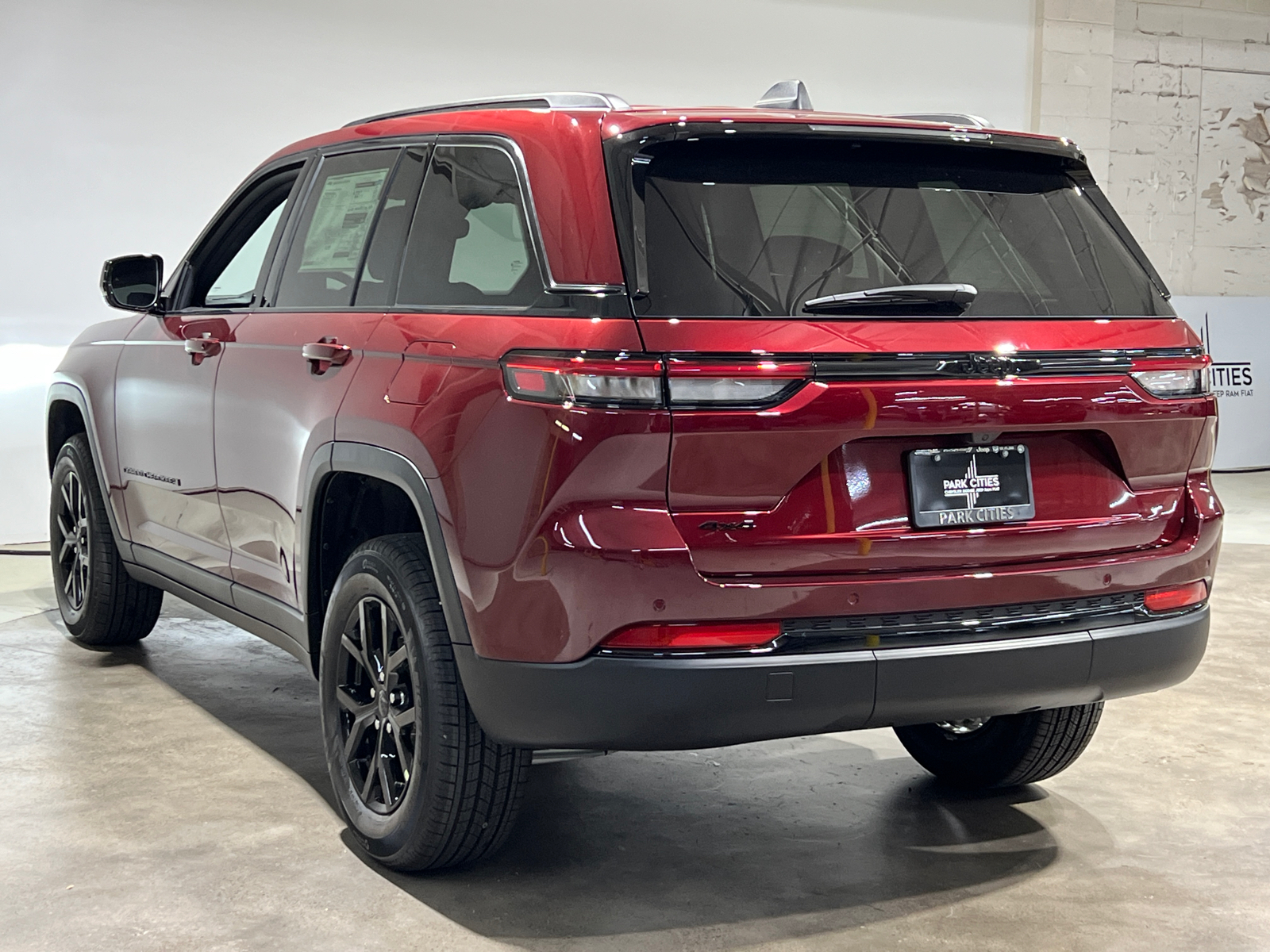 2024 Jeep Grand Cherokee Altitude 5