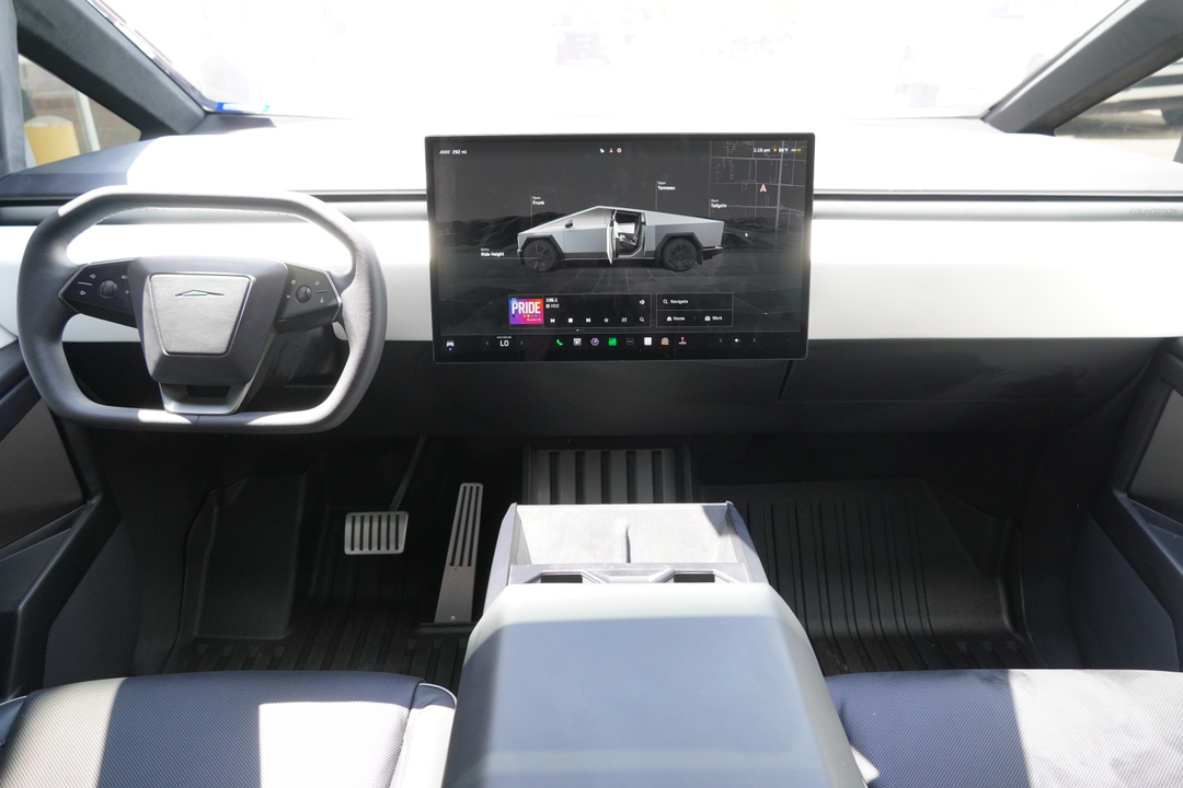 2024 Tesla Cybertruck AWD 13