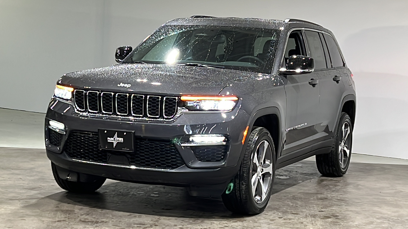 2024 Jeep Grand Cherokee Limited 3