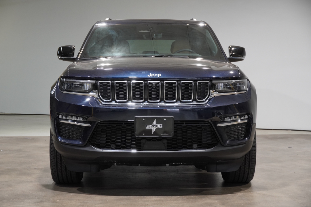 2024 Jeep Grand Cherokee  2