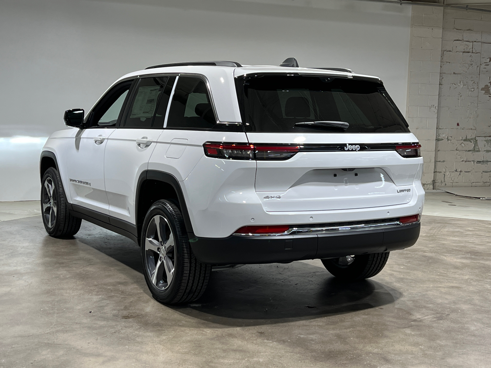 2024 Jeep Grand Cherokee Limited 5