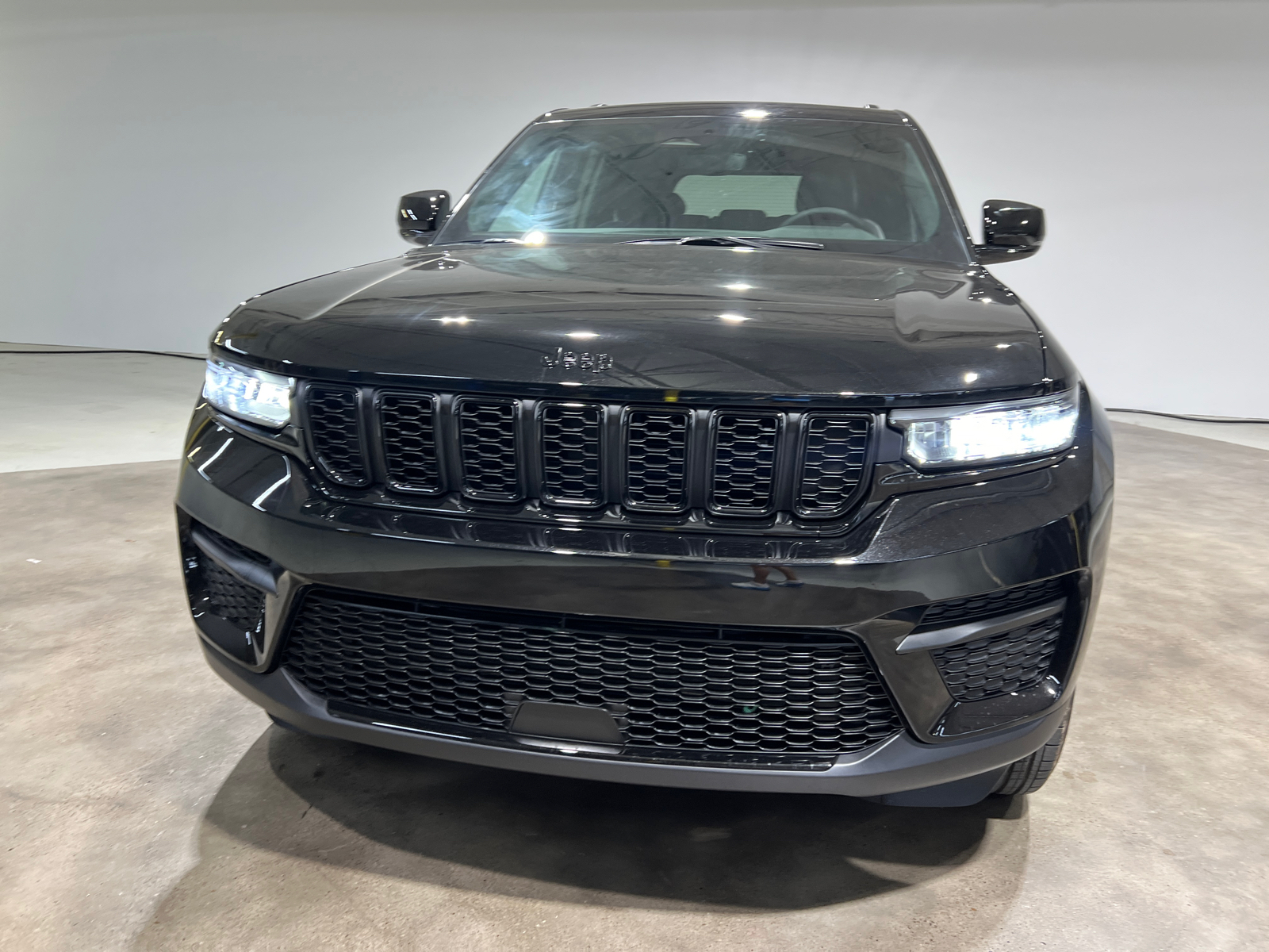 2024 Jeep Grand Cherokee Altitude X 2