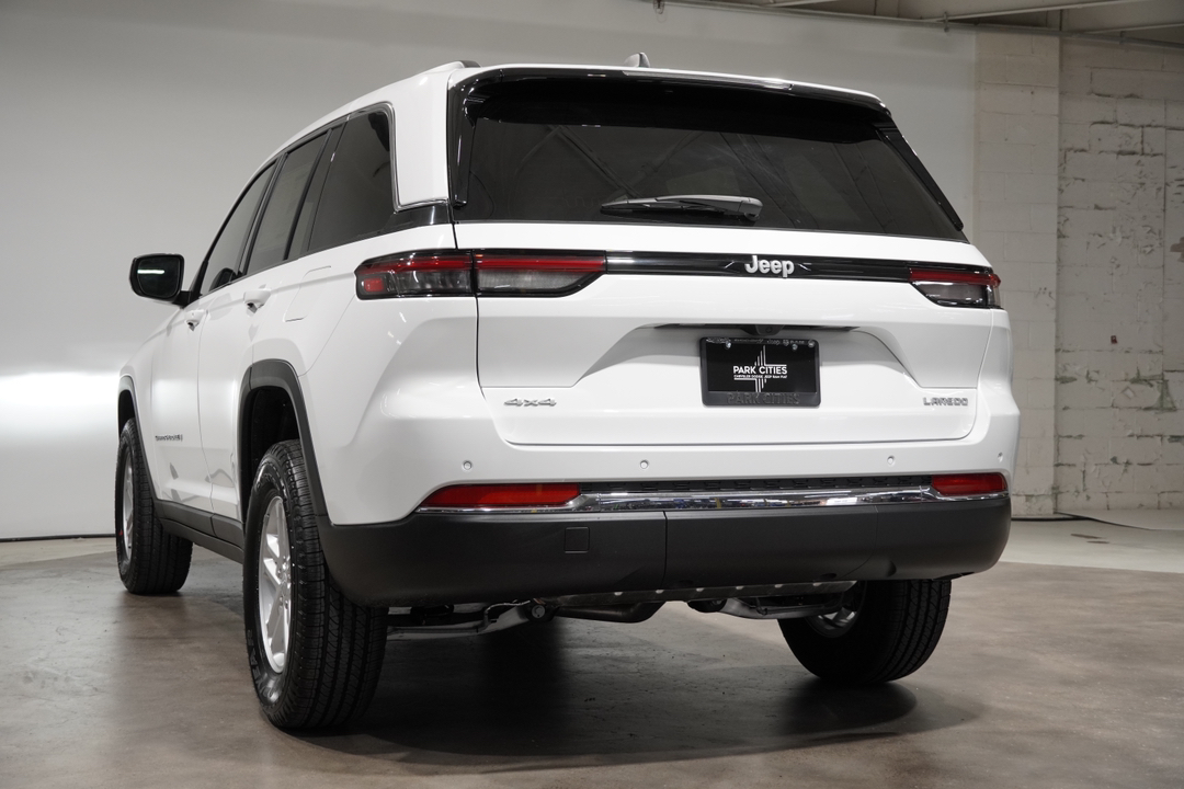 2024 Jeep Grand Cherokee Laredo 6