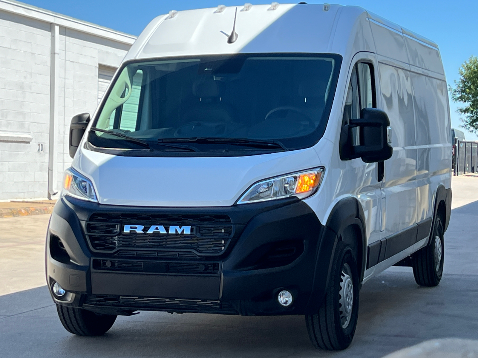 2024 Ram ProMaster 2500 High Roof 3