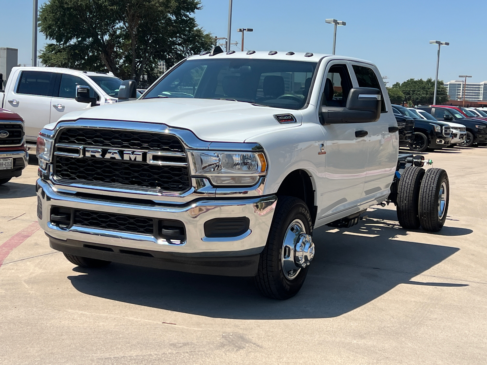 2024 Ram 3500 Tradesman 3