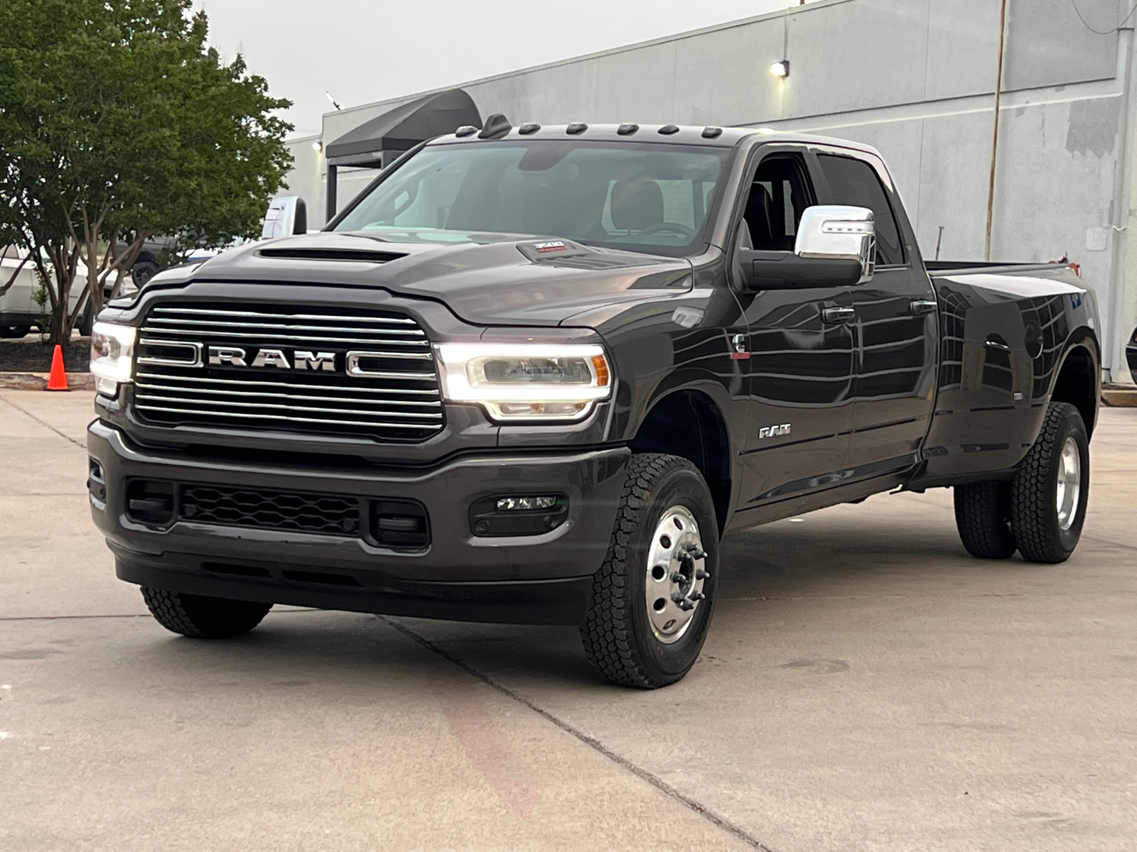 2024 Ram 3500 Laramie 3