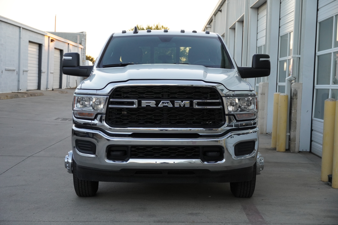 2024 Ram 3500 Tradesman 2