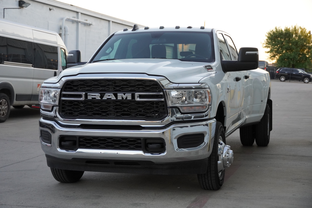 2024 Ram 3500 Tradesman 3