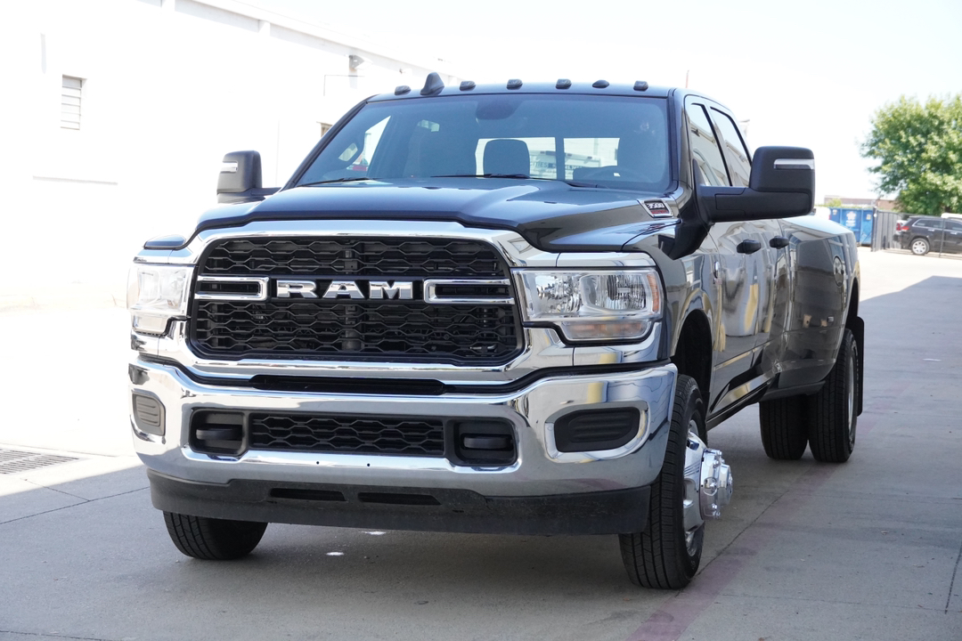 2024 Ram 3500 Tradesman 3