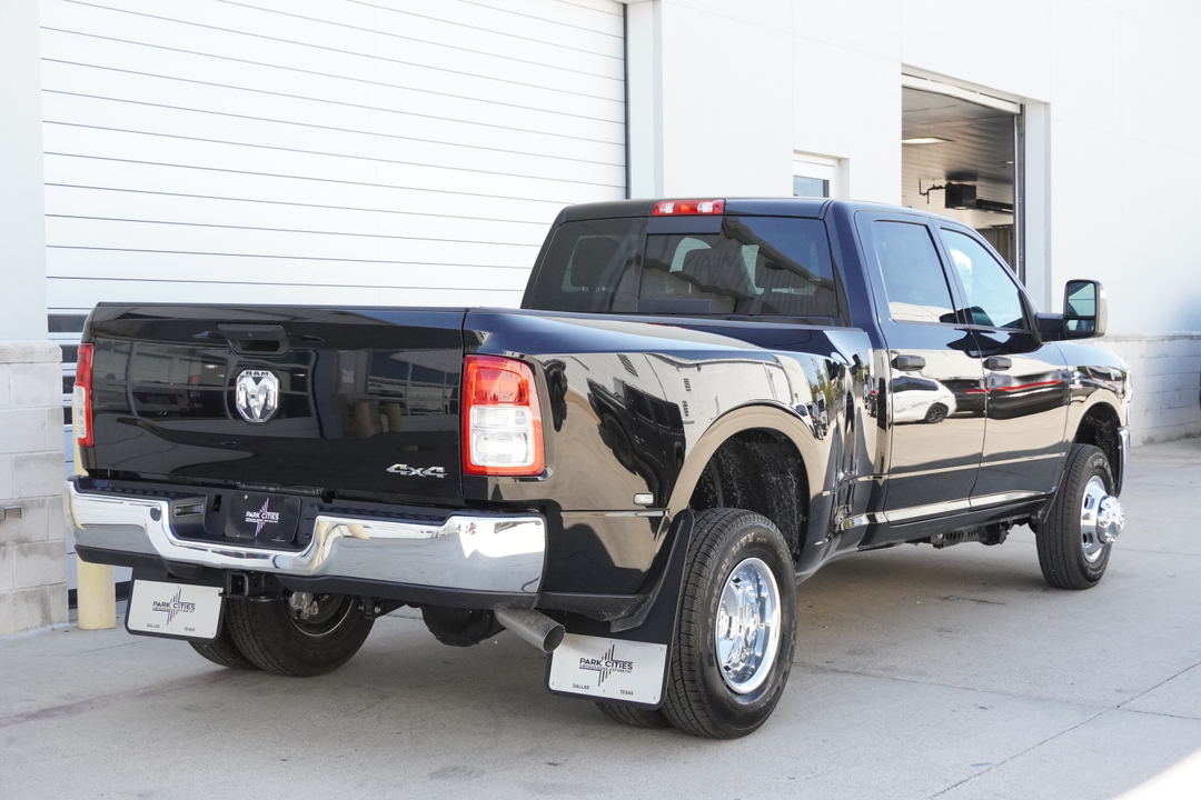 2024 Ram 3500 Tradesman 8