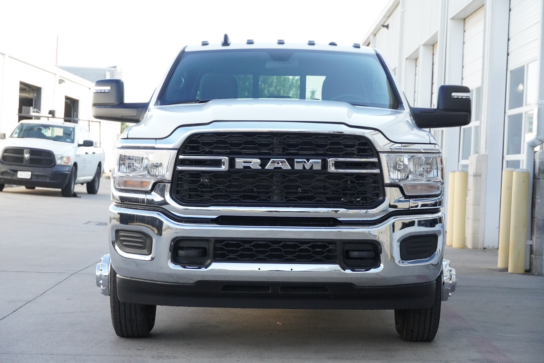 2024 Ram 3500 Tradesman 2