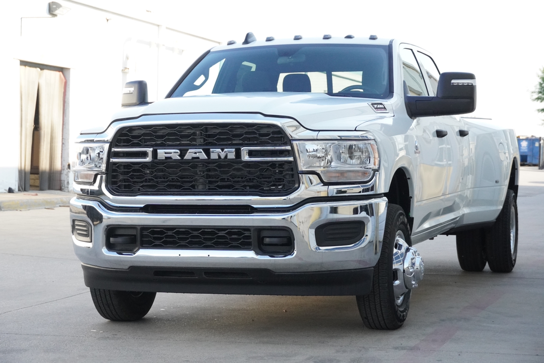 2024 Ram 3500 Tradesman 3