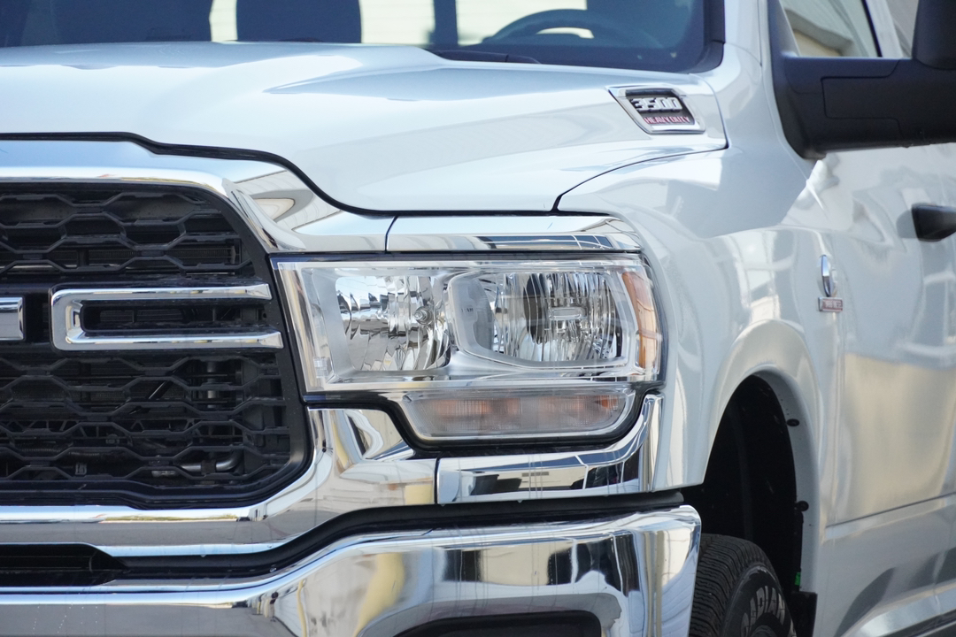 2024 Ram 3500 Tradesman 4