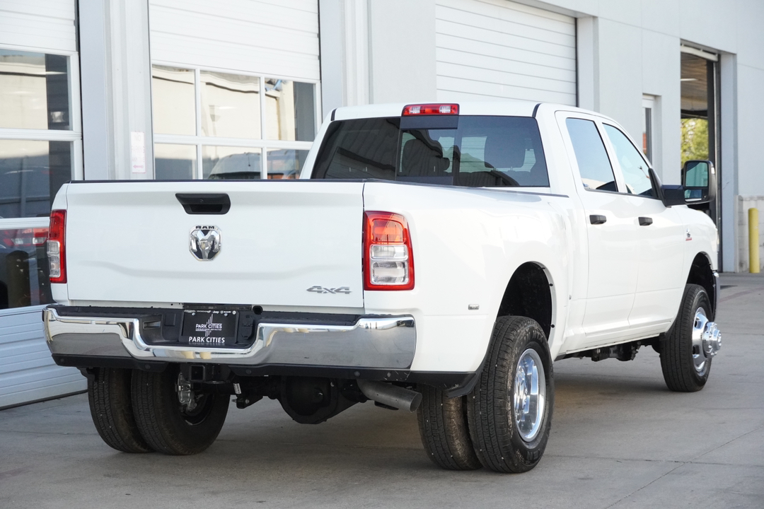 2024 Ram 3500 Tradesman 8