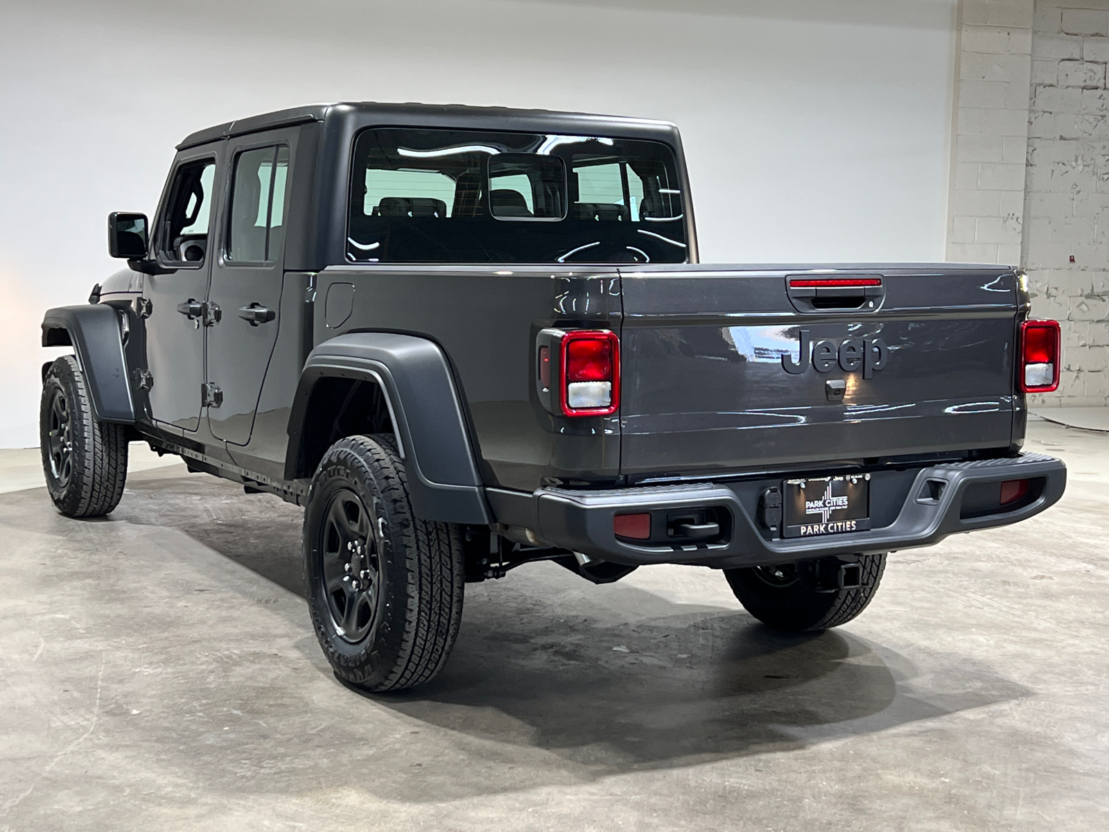 2024 Jeep Gladiator Sport 5