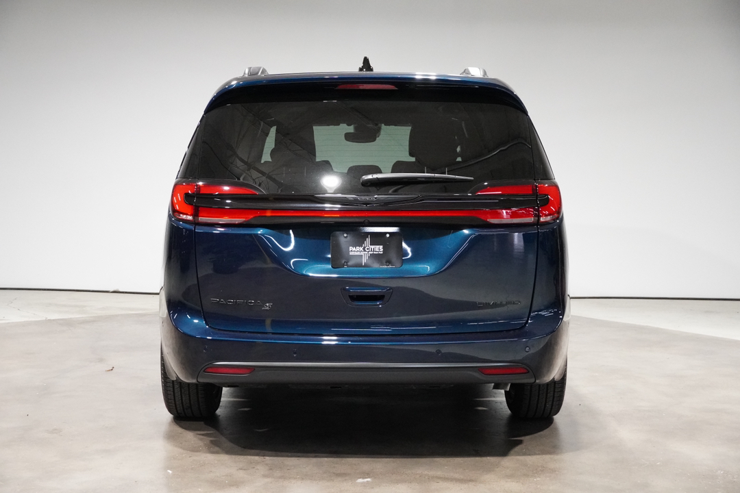 2024 Chrysler Pacifica Limited 7