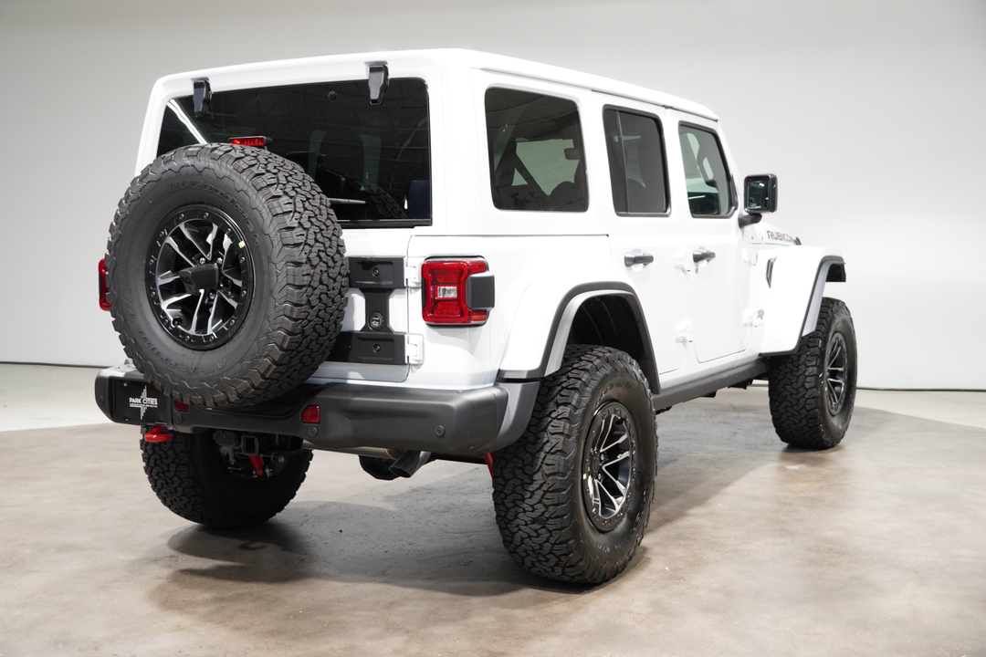 2024 Jeep Wrangler Rubicon X 8