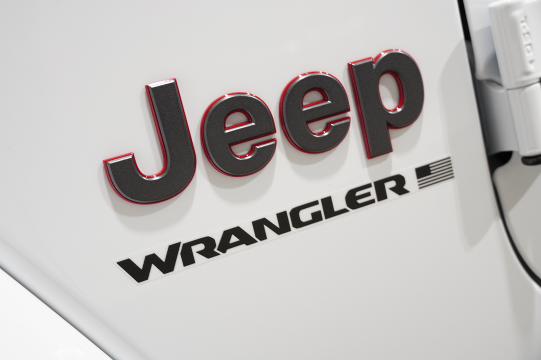 2024 Jeep Wrangler Rubicon X 11