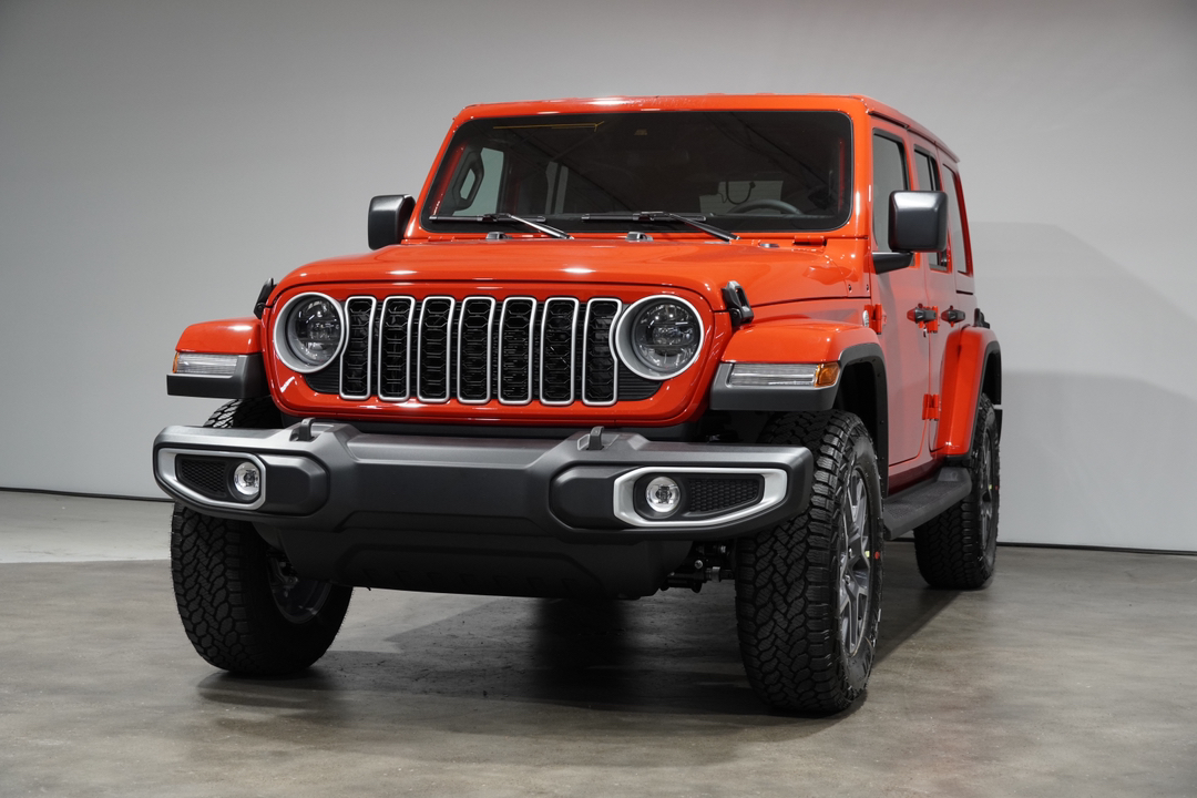 2024 Jeep Wrangler Sahara 3